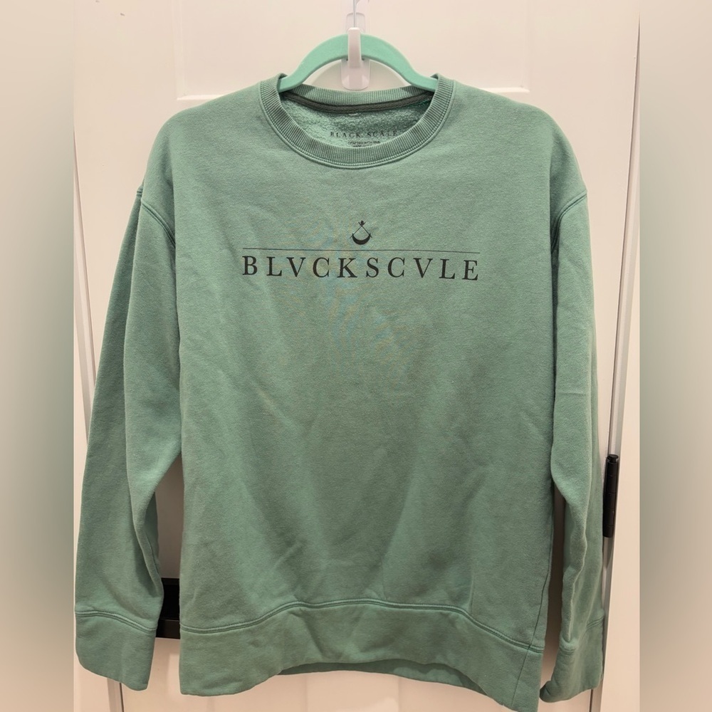 Black Scale Pullover Sweater SizeM Green